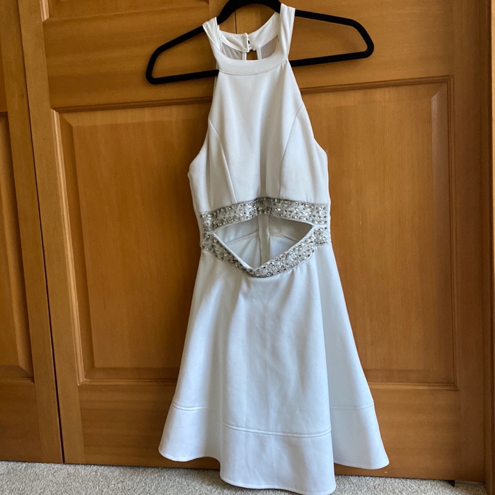 Fancy short white dress